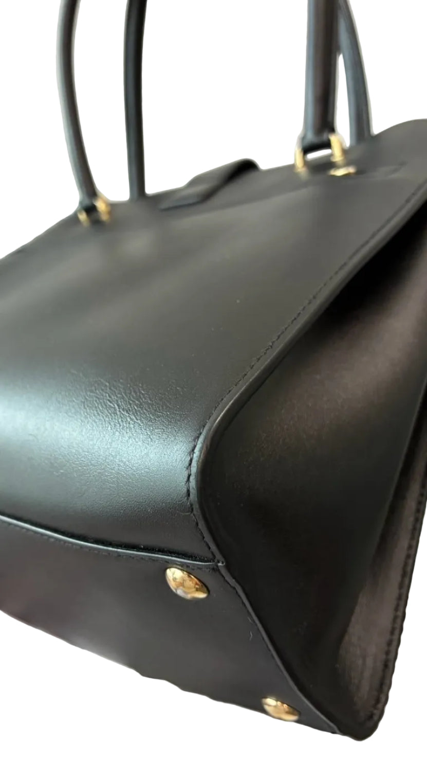 Sac à main Ferragamo en cuir noir